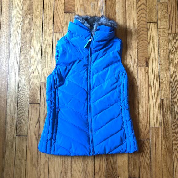 Talbots NWOT Women's Sleeveless Faux Fur Puffer Vest Bright Blue Size S - Picture 1 of 7